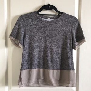 Lululemon crop top